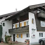 Alpenflair Ferienwohnungen Gästehaus Hilbrand Whg 313,314,215